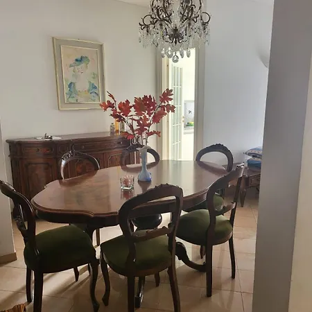Casa Lucia Apartment *